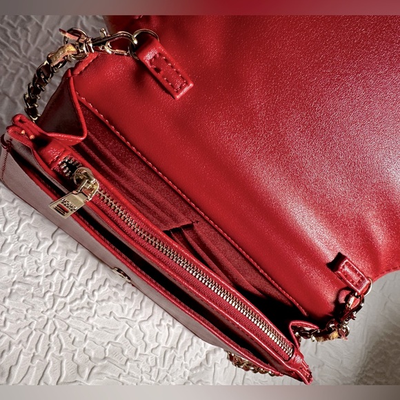 BCBG - Picture 3 of 3